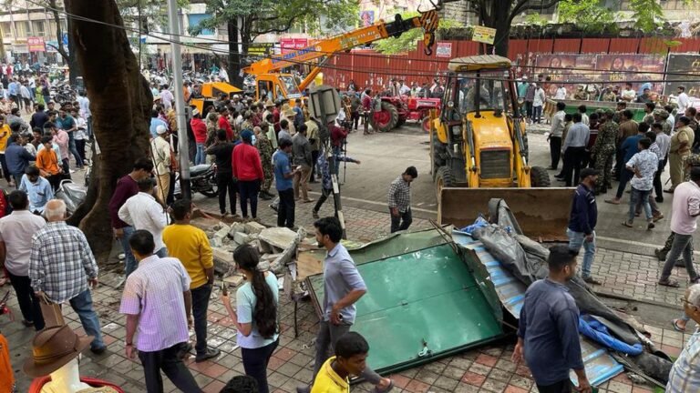 BBMP illegal stalls demolition