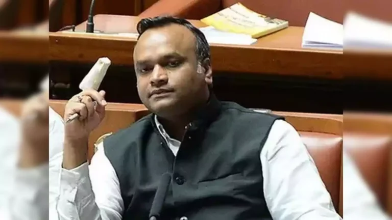 priyanka-kharge-67213598