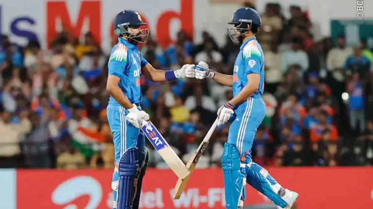 20250206131015_Shreyas-Iyer-Shubman-Gill-