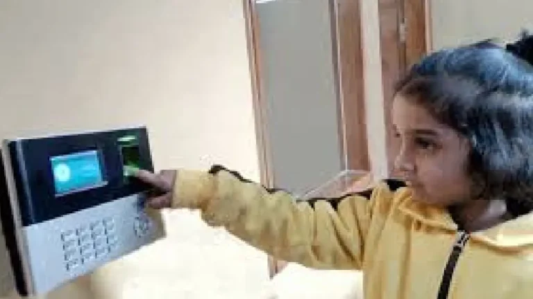 biometric attendance school