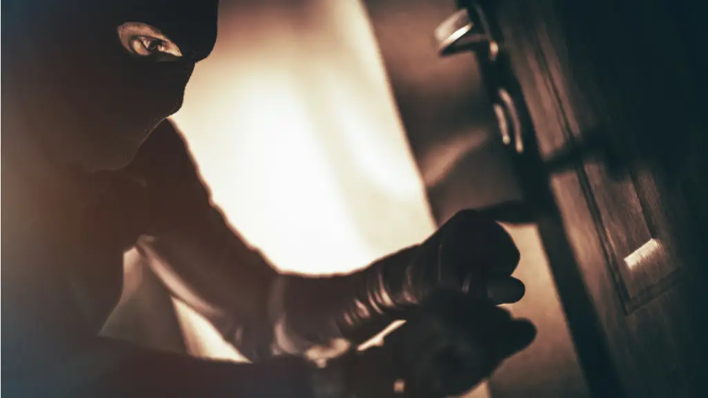 theft-under-the-guise-of-electrical-repairs