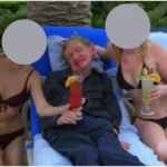 699ef754b53aa-hawking-tree-252119728-16x9