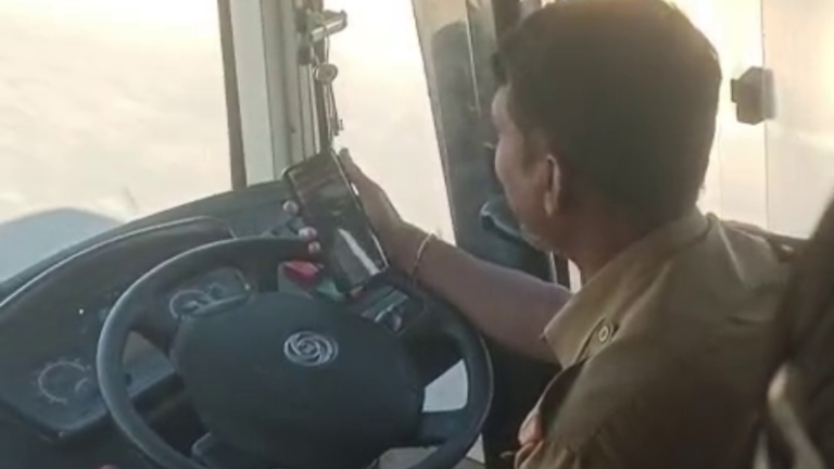 KSRTC-driver-reels-Mandya