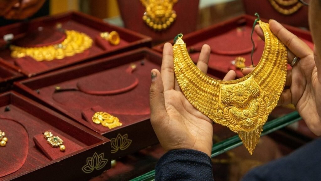 gold-price-1737954610