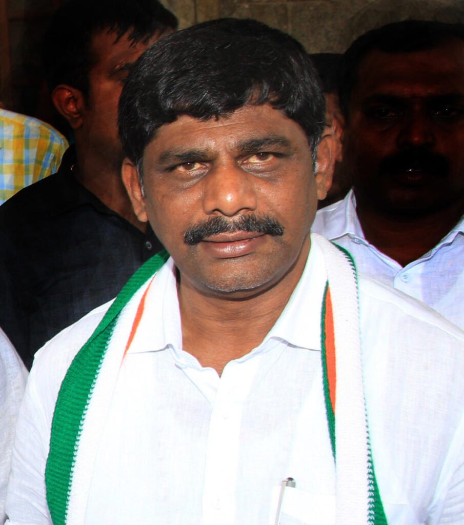 prajavani_import_sites_pv_files_article_images_2022_02_01_dk-suresh1643688955