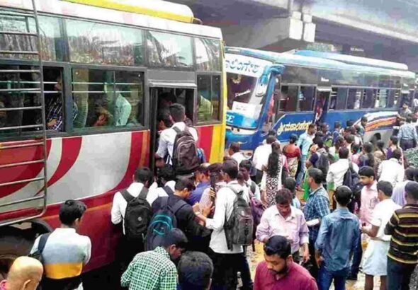 1361266-overcrowded-buses